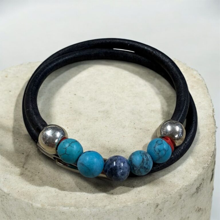 Instagram post from handmadebyortlep. This post is in position 2.