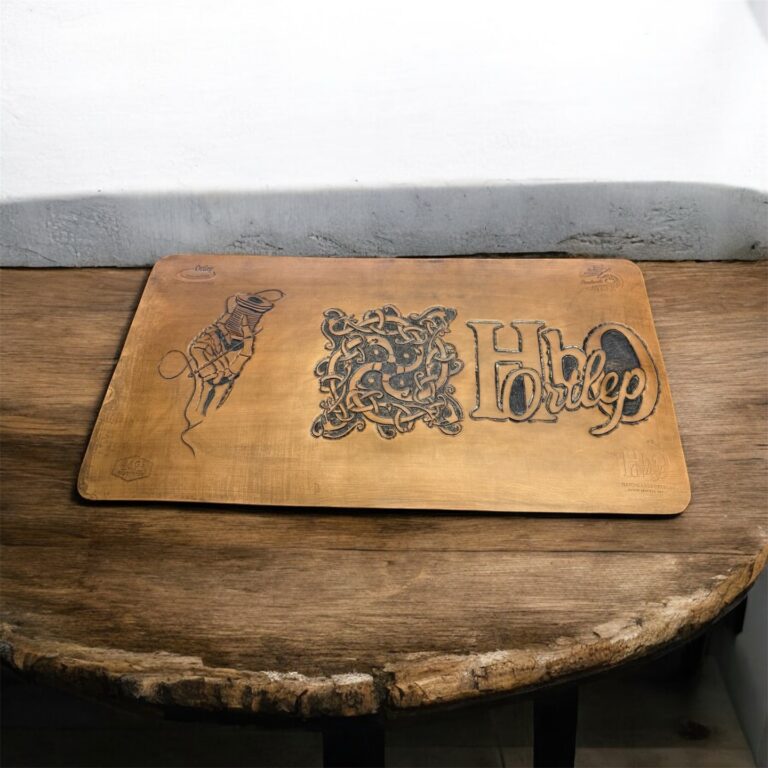 Instagram post from handmadebyortlep. This post is in position 4.