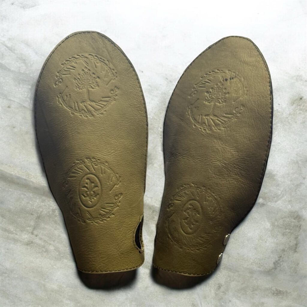 Instagram post from handmadebyortlep. This post is in position 0.